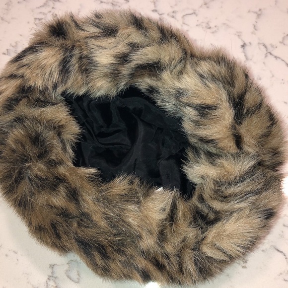 Neckworks Leopard Papakha NWOT - Picture 4 of 6